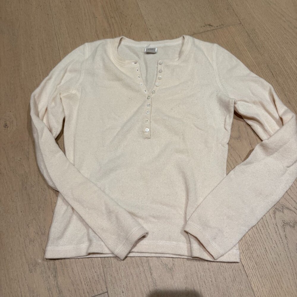 women's Aqua cream colored 100% cashmere sweater, size S